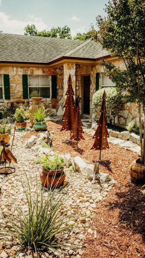 Casa Del Rio Bed And Breakfast Bastrop Exteriör bild
